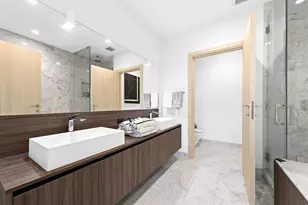 1000 Brickell Plaza, Miami, FL 33131 - Photo 8