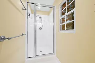 608 Misty Oaks Ln, Pompano Beach, FL 33069 - Photo 32