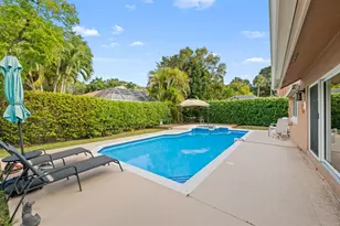 608 Misty Oaks Ln, Pompano Beach, FL 33069 - Photo 4