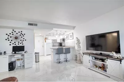 111  Briny Ave, Unit #2008, Pompano Beach, FL 33062 - Photo 12