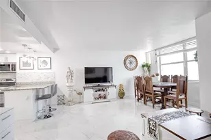 111 Briny Ave Unit, Pompano Beach, FL 33062 - Photo 10