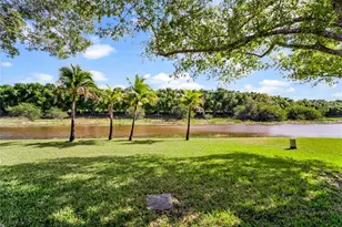 1156 Cedar Falls Dr, Weston, FL 33327 - Photo 38