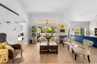 1156  Cedar Falls Dr, Weston, FL 33327 - Photo 4