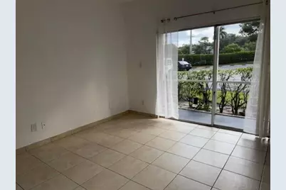 660  Cypress Club Way, Unit #F, Pompano Beach, FL 33064 - Photo 6