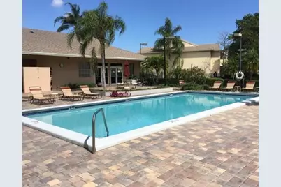 660  Cypress Club Way, Unit #F, Pompano Beach, FL 33064 - Photo 12