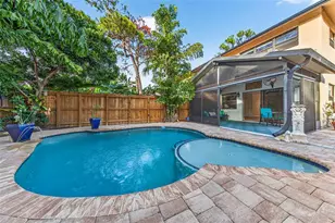 2117 NE 11th Ave, Wilton Manors, FL 33305 - Photo 1