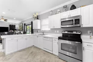 11125 NW 34th Ct, Coral Springs, FL 33065 - Photo 6