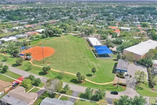 661 Palmetto Dr, Coconut Creek, FL 33066 - Photo 56