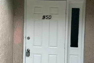 950 SW 74th Ave, North Lauderdale, FL 33068 - Photo 4