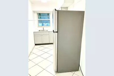 1645 NE 12th St, Unit #B, Fort Lauderdale, FL 33304 - Photo 12