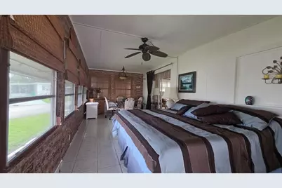 1931 SW 85th Ave, Davie, FL 33324 - Photo 22