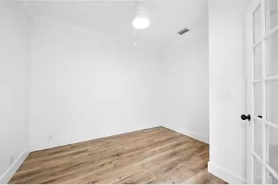 218 NE 15th Ave, Unit #218, Fort Lauderdale, FL 33301 - Photo 8