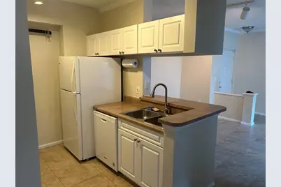 17150 N Bay Rd, Unit #2519, Sunny Isles Beach, FL 33160 - Photo 4