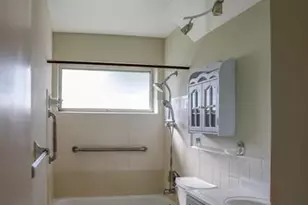 4513 NW 44th St, Tamarac, FL 33319 - Photo 10