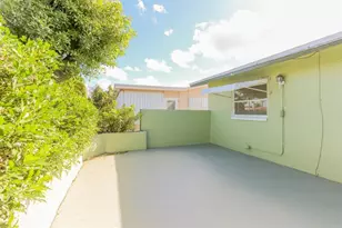 4513 NW 44th St, Tamarac, FL 33319 - Photo 18