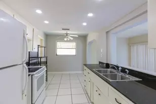 4513 NW 44th St, Tamarac, FL 33319 - Photo 14