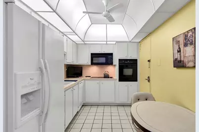 4250  Galt Ocean Dr, Unit #8A, Fort Lauderdale, FL 33308 - Photo 18