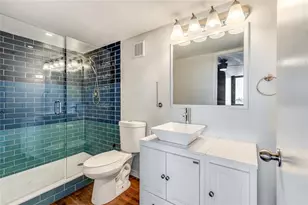 7840 NW 50th St, Lauderhill, FL 33351 - Photo 8