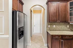 2081 SW Bayshore Blvd, Port Saint Lucie, FL 34984 - Photo 38