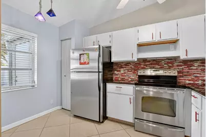 18565  Cherborg Dr, Unit #18565, Boca Raton, FL 33496 - Photo 10