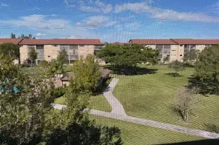 12651 SW 16th Ct, Pembroke Pines, FL 33027 - Photo 2