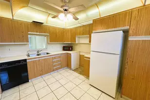 2305 Lucaya Ln, Coconut Creek, FL 33066 - Photo 6