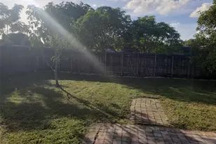 7815 NW 73rd Ave, Tamarac, FL 33321 - Photo 14