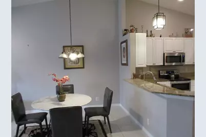 6145  Lake Hibiscus Dr, Unit #6145, Delray Beach, FL 33484 - Photo 8