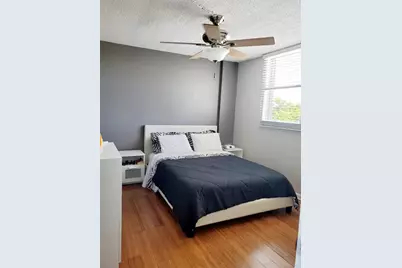 120  Royal Park Dr, Unit #B4, Oakland Park, FL 33309 - Photo 8