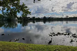 120 Royal Pk Dr, Oakland Park, FL 33309 - Photo 24