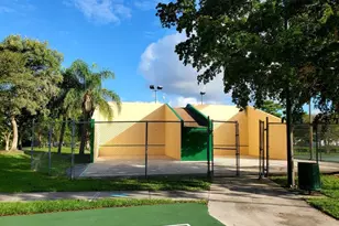 120 Royal Pk Dr, Oakland Park, FL 33309 - Photo 22