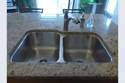 4600 NW 43rd St, Lauderdale Lakes, FL 33319 - Photo 16