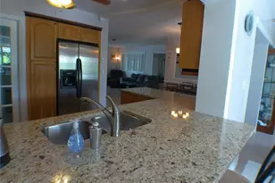 4600 NW 43rd St, Lauderdale Lakes, FL 33319 - Photo 12