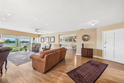 478  Tequesta Dr, Unit #206, Jupiter, FL 33469 - Photo 2