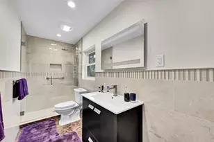 3999 NE 15th Ave, Oakland Park, FL 33334 - Photo 32