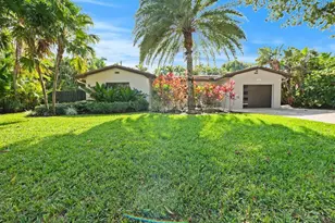 2508 NE 21st Ct, Fort Lauderdale, FL 33305 - Photo 2