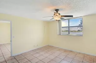 470 Executive Center Dr, West Palm Beach, FL 33401 - Photo 10