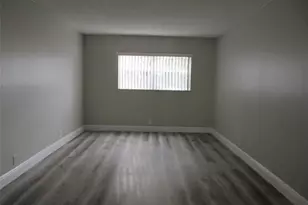 4240 Woodside Dr, Coral Springs, FL 33065 - Photo 18