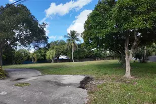 937 NE 34th Ct, Oakland Park, FL 33334 - Photo 10