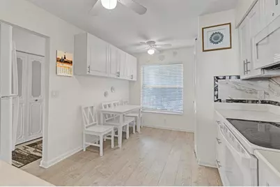 14575  Bonaire Blvd, Unit #202, Delray Beach, FL 33446 - Photo 2