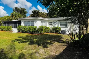 1040 N 74th Way, Hollywood, FL 33024 - Photo 22