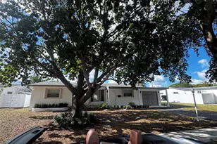 1040 N 74th Way, Hollywood, FL 33024 - Photo 26