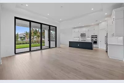 9513  St Germain Drive, Palm Beach Gardens, FL 33412 - Photo 10