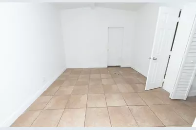 205 NW 33rd Ave, Lauderhill, FL 33311 - Photo 14