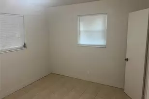 1410 N 65th Ave, Hollywood, FL 33024 - Photo 10