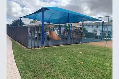 312 NW 106th Te, Unit #312, Pembroke Pines, FL 33026 - Photo 38