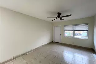 431 SE 19th Ave, Pompano Beach, FL 33060 - Photo 4