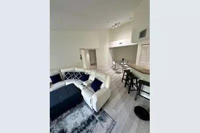 2131 SE 10th Ave, Unit #1120, Fort Lauderdale, FL 33316 - Photo 2