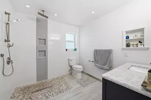 5450 SW 18th St, Plantation, FL 33317 - Photo 18