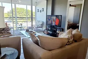 120 Royal Pk Dr, Oakland Park, FL 33309 - Photo 6